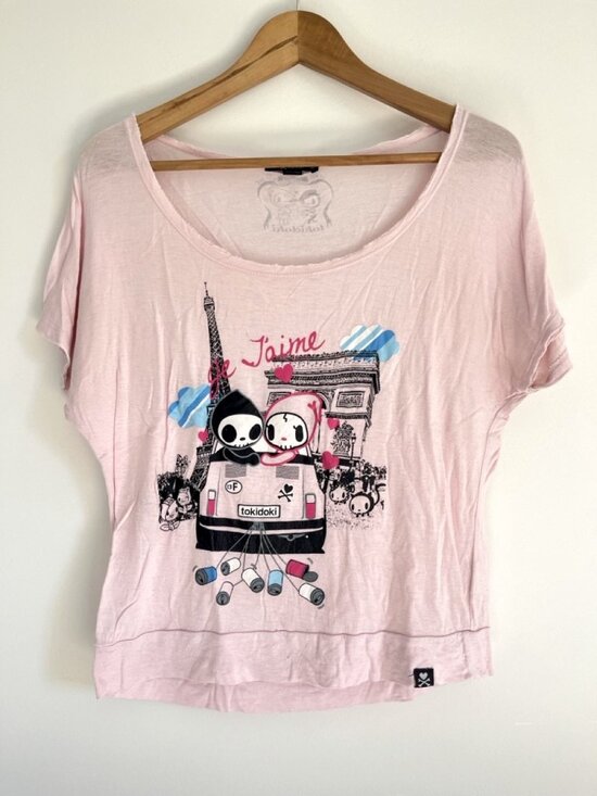 tokidoki Tops - tokidoki Je T'aime Paris Graphic Tee Distressed Pink Size S Vintage